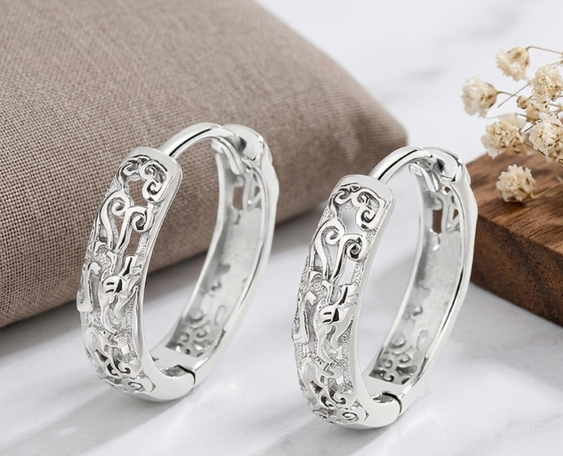 Minimalist Minimalist Engraved Hoop Earrings – Silver Textured Small Hoop Earrings for Women – Elegant Everyday Jewelry for Women