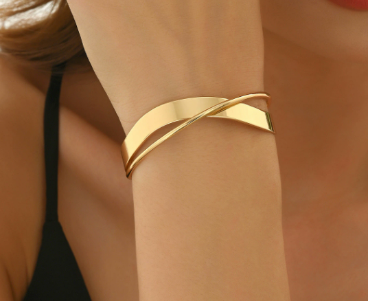 Minimalist Minimalist Gold Open Cuff Bracelet – Adjustable Elegant Bangle for Women – Elegant Everyday Jewelry for Women