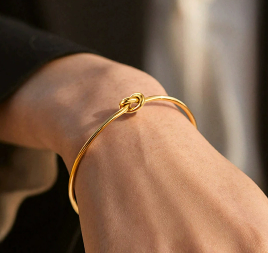 Minimalist Minimalist Knot Open Cuff Bracelet – Adjustable Gold Bangle for Women – Elegant Everyday Jewelry for Women